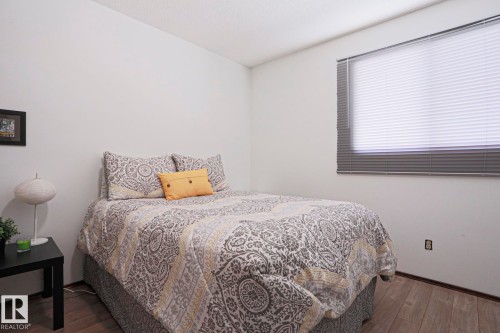 9324 80 Avenue, Edmonton, AB 