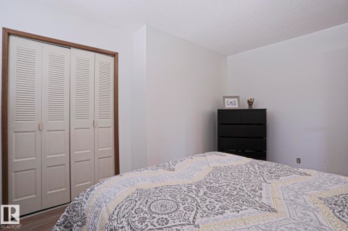 9324 80 Avenue, Edmonton, AB 