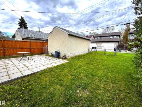 9015 91 Street, Edmonton, AB - Outdoor