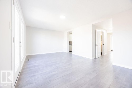 113 Abbottsfield Road, Edmonton, AB - Indoor Photo Showing Other Room