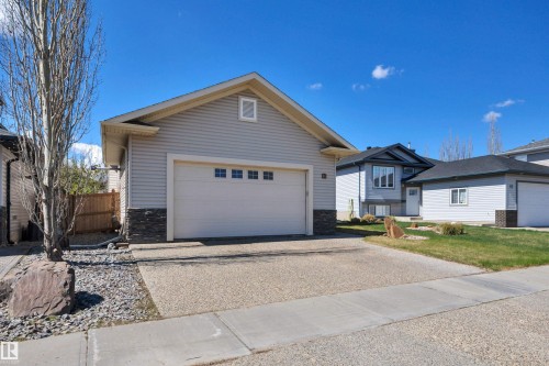 59 Wilkinson Place, Leduc, AB - Outdoor