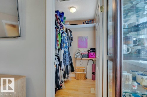 10632 180 Avenue, Edmonton, AB - Indoor