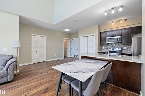 505 1238 Windermere Way, Edmonton, AB - Indoor Photo Showing Kitchen