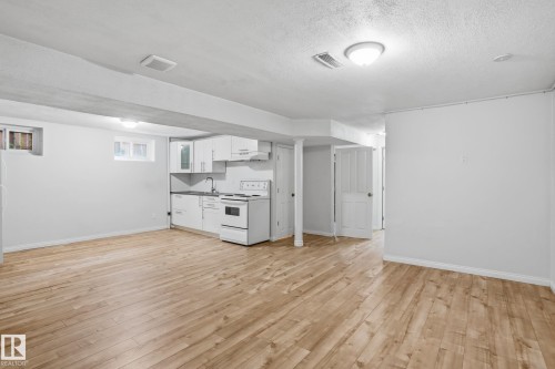 8103 75 Avenue, Edmonton, AB 