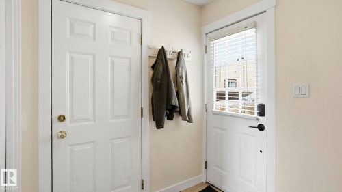 24 South Ram, Devon, AB - Indoor Photo Showing Other Room