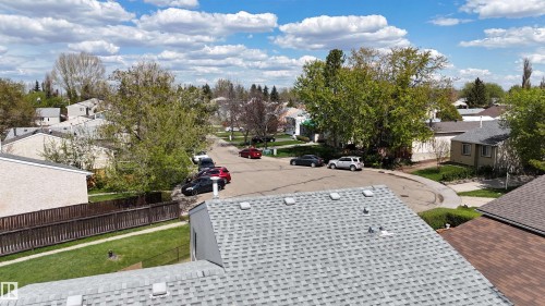 24 South Ram, Devon, AB - Outdoor