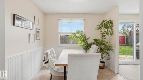 24 South Ram, Devon, AB - Indoor Photo Showing Dining Room