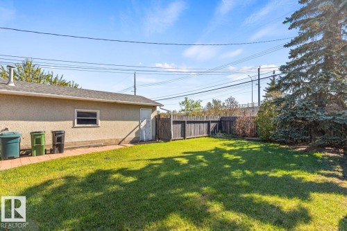 8507 52 Street, Edmonton, AB 