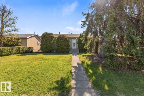 8507 52 Street, Edmonton, AB 