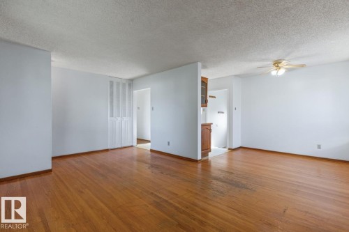 8507 52 Street, Edmonton, AB 