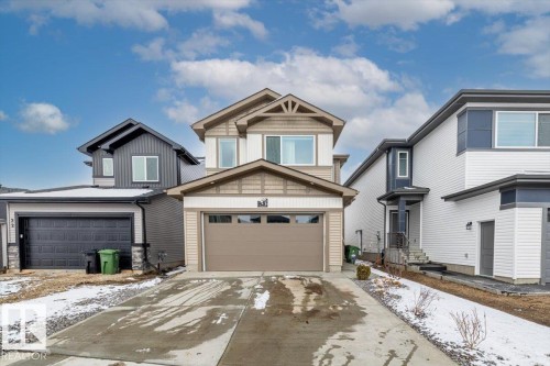 26 Ficus Way, Fort Saskatchewan, AB - Outdoor With Facade