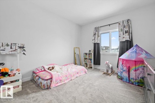 26 Ficus Way, Fort Saskatchewan, AB - Indoor Photo Showing Bedroom