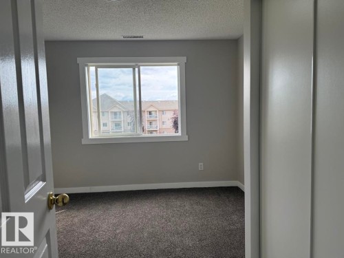 316 16303 95 Street, Edmonton, AB - Indoor Photo Showing Other Room
