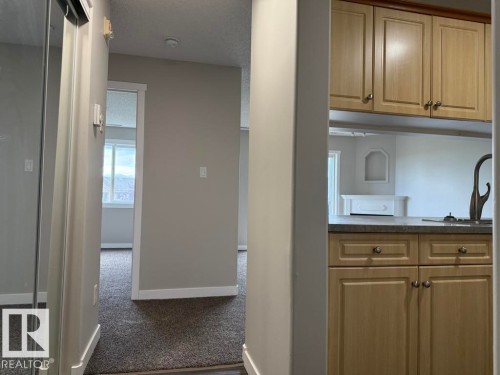 316 16303 95 Street, Edmonton, AB - Indoor