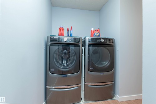 2109 Saddleback Road Nw, Edmonton, AB - Indoor Photo Showing Laundry Room