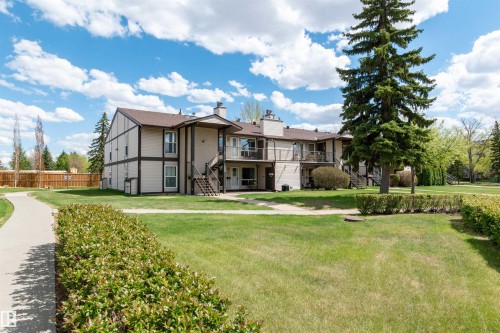 2109 Saddleback Road Nw, Edmonton, AB - Outdoor