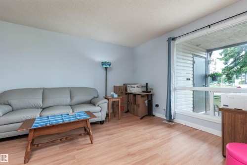 2109 Saddleback Road Nw, Edmonton, AB - Indoor Photo Showing Living Room