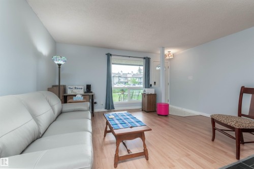 2109 Saddleback Road Nw, Edmonton, AB - Indoor Photo Showing Living Room