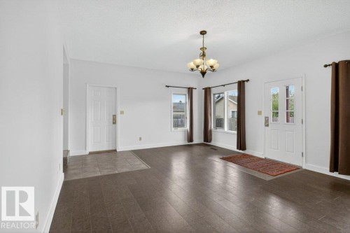 10640 79 Street Nw, Edmonton, AB - Indoor Photo Showing Other Room