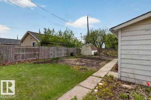10640 79 Street Nw, Edmonton, AB - Outdoor