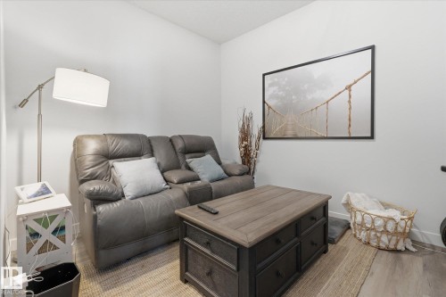 75 Meadowpark Gate, Spruce Grove, AB - Indoor