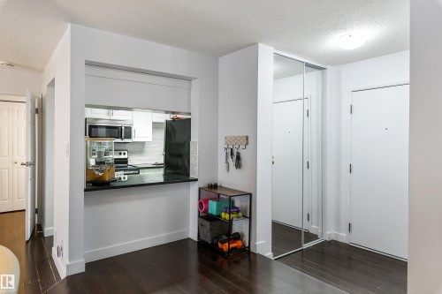 403 10335 118 Street, Edmonton, AB - Indoor Photo Showing Other Room