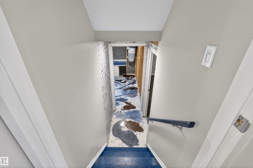 2448 89 Street, Edmonton, AB - Indoor Photo Showing Other Room