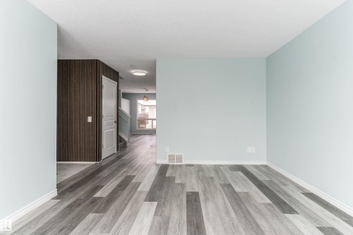 16304 43 Street, Edmonton, AB - Indoor Photo Showing Other Room