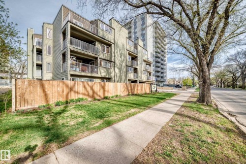 G3 10138 116 Street  Edmonton, AB T5K 1V8
