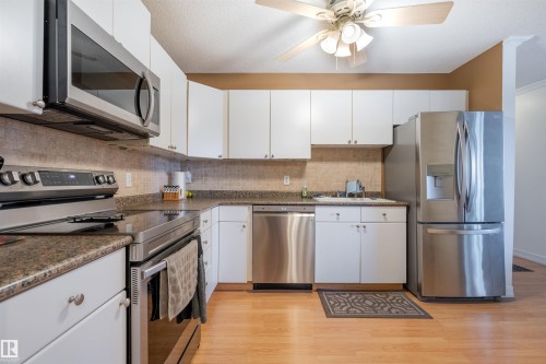 407 18012 95 Avenue, Edmonton, AB - Indoor Photo Showing Kitchen With Stainless Steel Kitchen