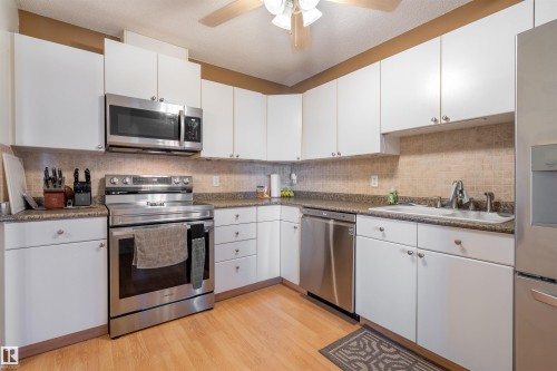 407 18012 95 Avenue, Edmonton, AB - Indoor Photo Showing Kitchen