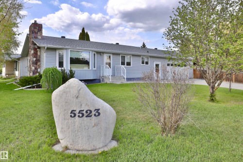 5523 55A Street  Wetaskiwin, AB T9A 2A7