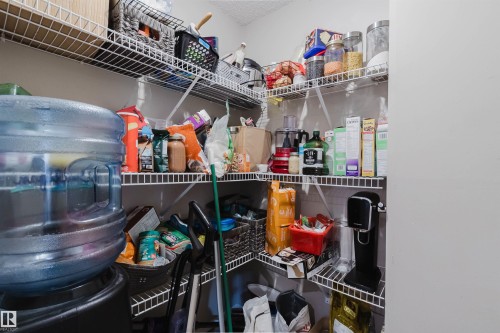 15017 26 Street, Edmonton, AB - Indoor With Storage