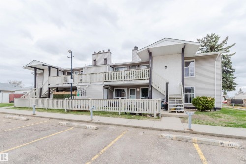 15017 26 Street  Edmonton, AB T5Y 2G6