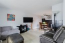 15017 26 Street, Edmonton, AB  - Indoor Photo Showing Living Room 