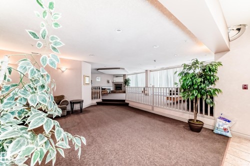 601 9919 105 Street, Edmonton, AB - Indoor Photo Showing Other Room