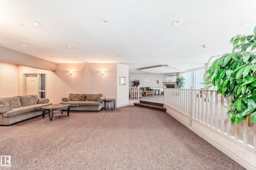 601 9919 105 Street, Edmonton, AB - Indoor