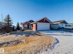 521 55101 STE. ANNE Trail Rural Lac Ste. Anne County, AB T0E 1A1