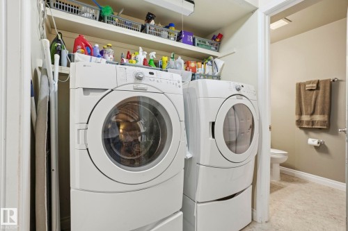 210 Porter Avenue, Millet, AB - Indoor Photo Showing Laundry Room