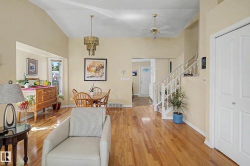 24 Elbow Drive, Devon, AB - Indoor