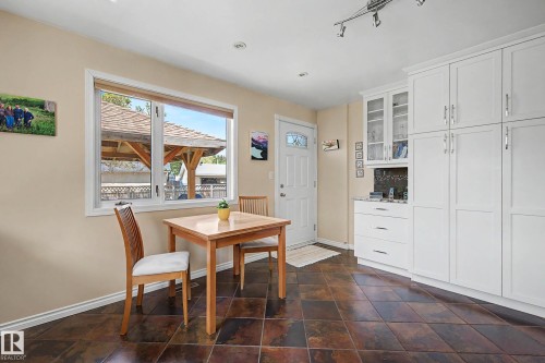 24 Elbow Drive, Devon, AB - Indoor Photo Showing Other Room