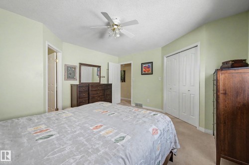 24 Elbow Drive, Devon, AB - Indoor Photo Showing Bedroom