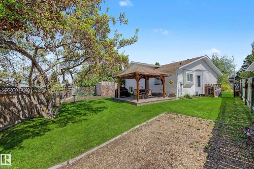 24 Elbow Drive, Devon, AB - Outdoor