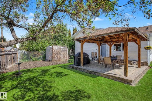 24 Elbow Drive, Devon, AB - Outdoor