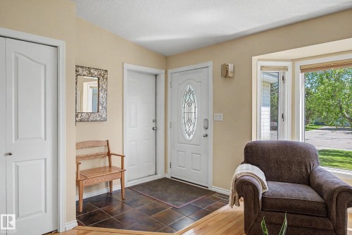 24 Elbow Drive, Devon, AB - Indoor Photo Showing Other Room