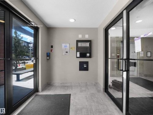 210 394 Windermere Road, Edmonton, AB - Indoor Photo Showing Other Room