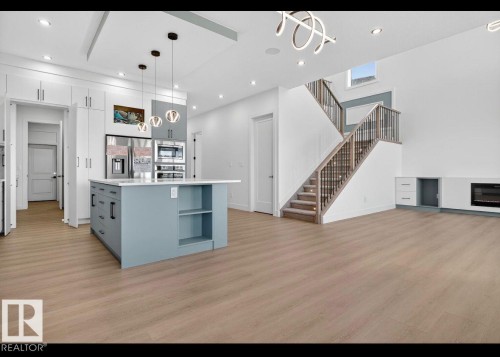 18723 131 St, Edmonton, AB - Indoor Photo Showing Kitchen With Upgraded Kitchen