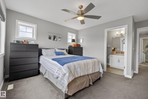 8416 23 Avenue, Edmonton, AB - Indoor Photo Showing Bedroom