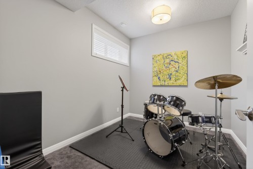 8416 23 Avenue, Edmonton, AB - Indoor