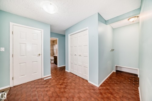 31 Afton Crescent, St. Albert, AB - Indoor Photo Showing Other Room